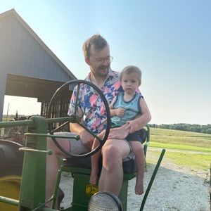 Meet your Posher, Zachary